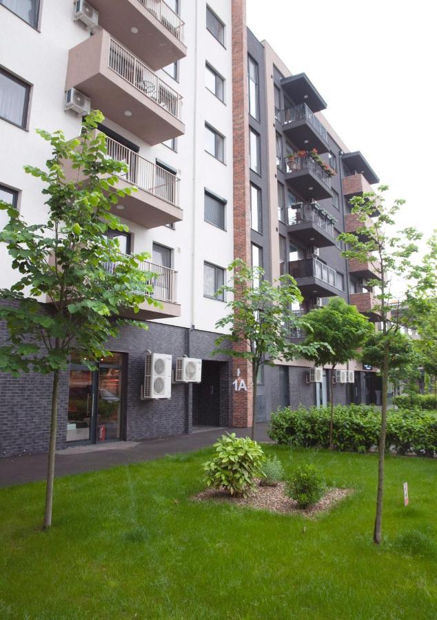 Elis Apartment By Oasis Homes Орадеа Екстериор снимка